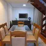 Casa Inteira No Pero, A Poucos Passos Da Praia